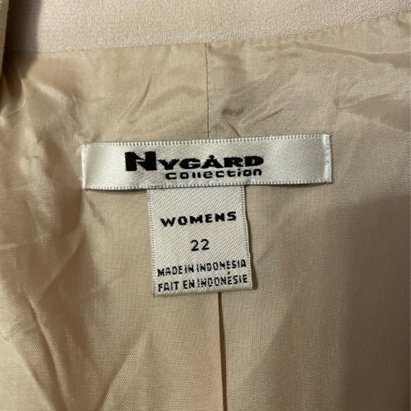 Nygard Collection Blazer - Picture 3 of 5